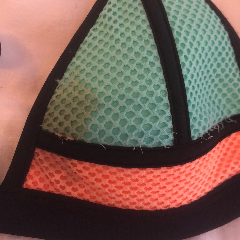triangl top - Picture 2 of 5